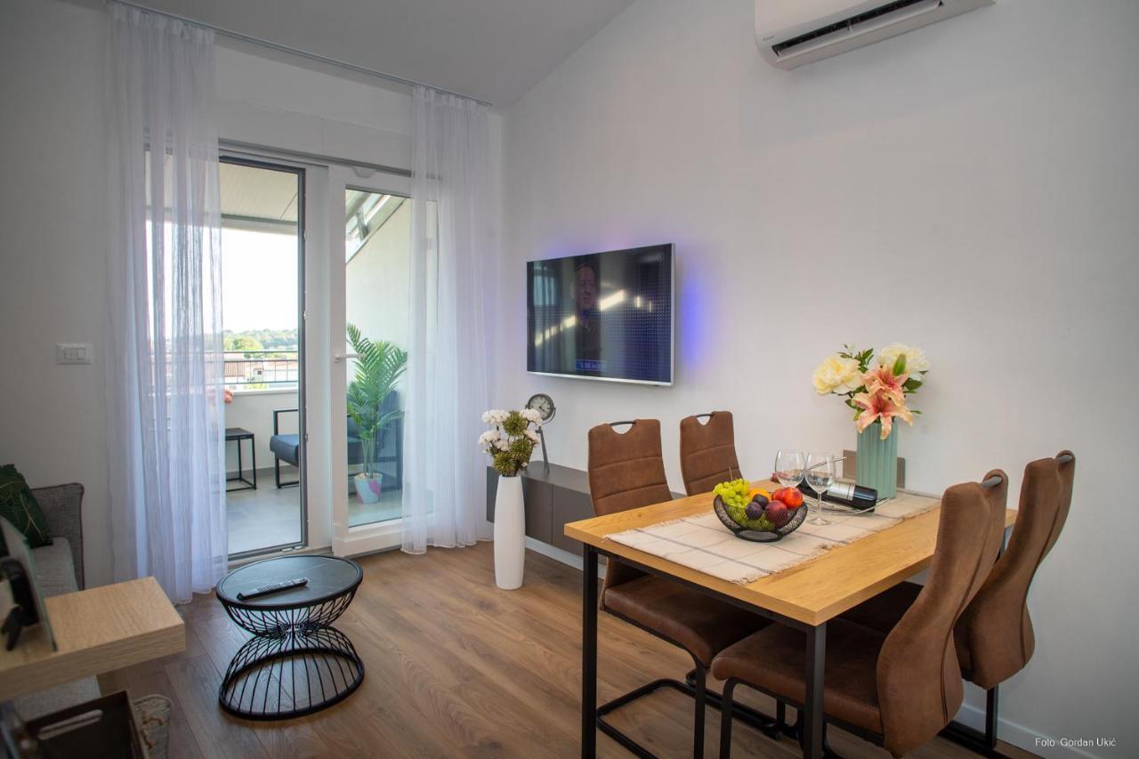 Blue Sky Apartment روفينج المظهر الخارجي الصورة