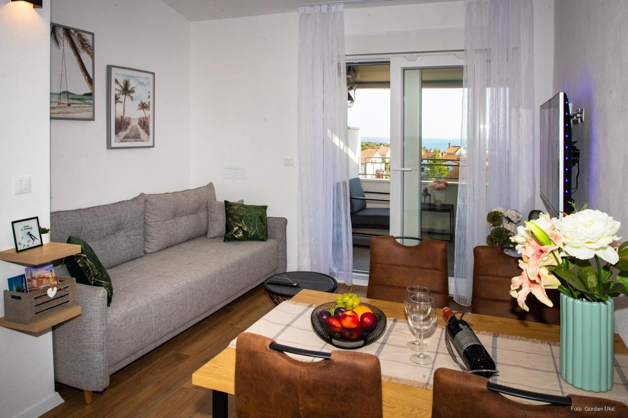 Blue Sky Apartment روفينج المظهر الخارجي الصورة